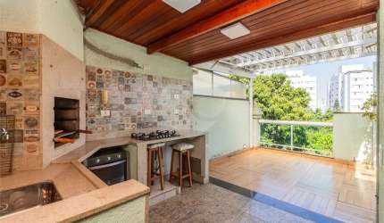 Sobrado em Condominio 3 dormitórios, sendo 2 suites e 4 vagas