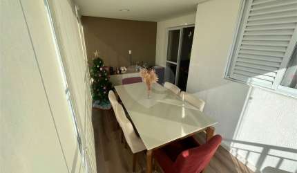 Apartamento em Santana