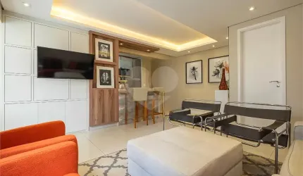 LINDO APARTAMENTO PERDIZES