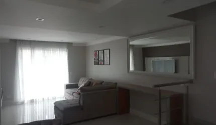 Sobrado a venda em condomínio no Tremembé
