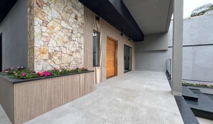 Casa Assobradada Jardim Floresta