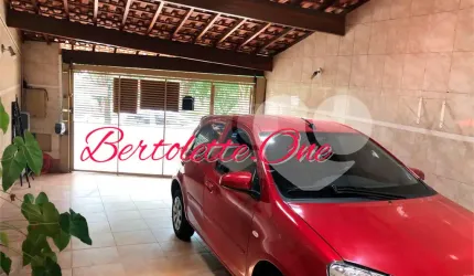 Casa Terrea no Bairro da Parada Inglesa Proximo do Metro