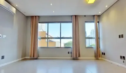 Apartamento a venda na Chacara Santo Antonio com 70 m2
