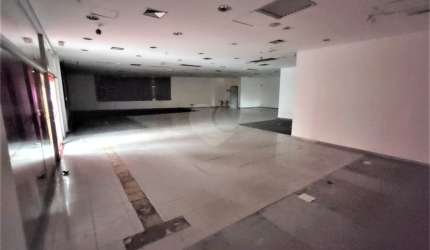 LOJA COMERCIAL COM 755M2 TOTAL COM 10 VAGAS