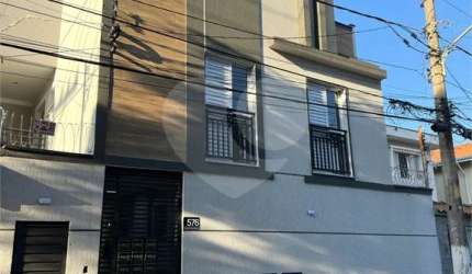 Apartamento Novo em cond. fechado com 2 quartos 1 suíte