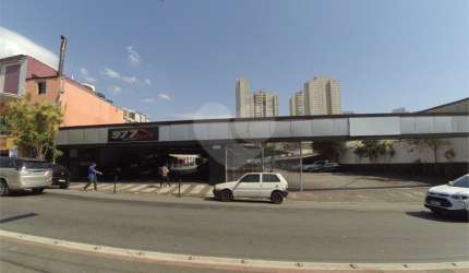 Terreno com 2100m²a venda na Mooca