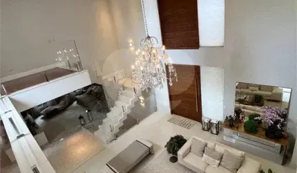 Sobrado para venda com 750m² no Condomínio Reserva da Cantareira.