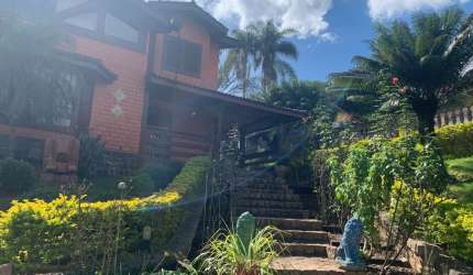 Casa Colonial em Condomínio Fechado na Serra da Cantareira