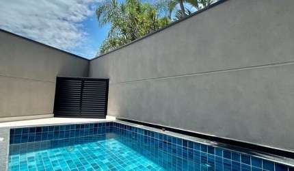 Excelente sobrado novo com piscina no Jardim São Paulo, 3 suítes, 3 vagas