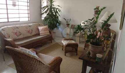 Casa térrea Residencial FREGUESIA DO Ó Área Útil: 340 m²