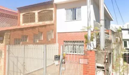 Vende-se:  Sobrado, 100m², dois quartos e duas vagas, na Vila Nova Mazzei!