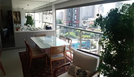 Apartamento a venda no bairro de Perdizes com 3 dormitorios 1 suite 2 vagas de garagem