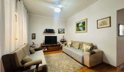 Casa com edícula no Marapé