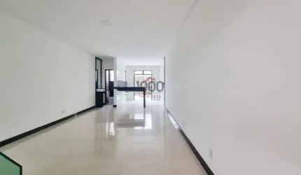 Casa com 3 quartos para Venda no bairro Aeroporto