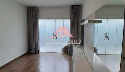 Casa linear em condomínio fechado