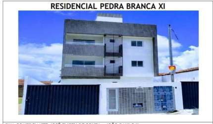EXCELENTE APARTAMENTO, ACABAMENTO DIFERENCIADO, POSSUINDO  SOLARIUM MARAVILHOSO.
