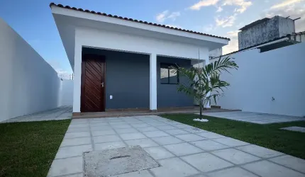 Belíssima Casa Solta No início do parque do Sol