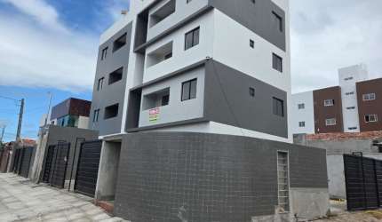 ÓTIMO APARTAMENTO, POSSUINDO UM ACABAMENTO MUITO BOM, EM UMA BOA LOCALIZAÇÃO.