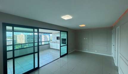 Apartamento de 116m2 , com 3/4, Alphaville 1