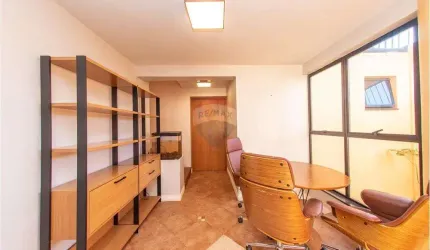 Casa 3 suítes e amplo terreno com piscina - Vila Rodrigues