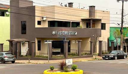 Prédio Residencial e Comercial no centro de Não Me Toque