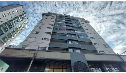 Ed. esquina do Colégio