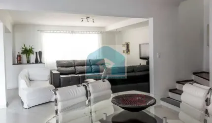 Sobrado Jardim Aeroporto 250 m² com 3 Quartos e 5 banheiros 3 vagas e piscina