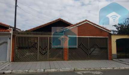 Casa com 3 dormitórios no Jardim Real  -  Praia Grande