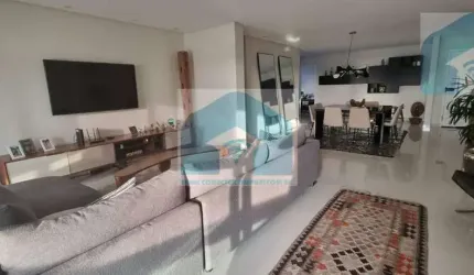 Apartamento em Canto do Forte  -  Praia Grande