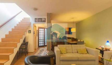 Sobrado com 3 dormitórios sendo 1 suite e 4 banheiros à Venda, 224 m² por R$ 1.450.000
