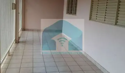OPORTUNIDADE DE INVESTIMENTO ! Casa localizada na Avenida próximo ao colégio tecno sert.