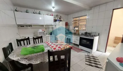 Casa de vila fechada na Vila Alzira
