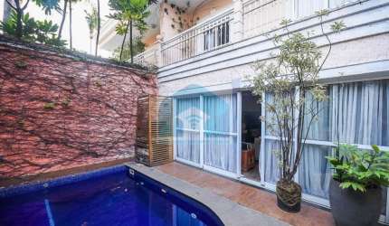 Casa de condomínio em Moema Mobiliada