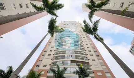Apartamento à venda em Vila Olímpia com 125m² 3 quartos, 3 vagas