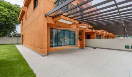 Casa Sobrado  Condominio  Jardim Prudência  291,77 m²   4 suites e 3 vagas