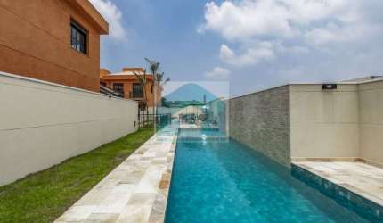 Casa Sobrado  Condominio  Jardim Prudência  291,77 m²   4 suites e 3 vagas