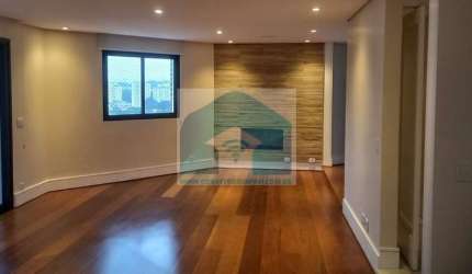 Apartamento Campo Belo, 216m², 3 suites e 3 vagas , com lazer .