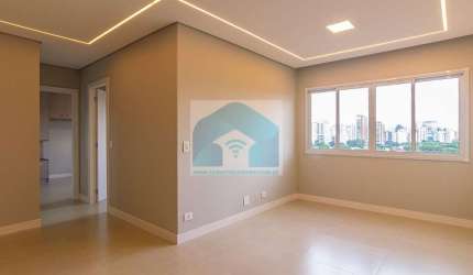 Apartamento a venda em Campo Belo dois dormitórios, uma vga