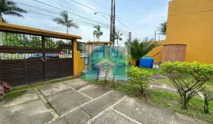 Casa em Nova Mirim  -  Praia Grande