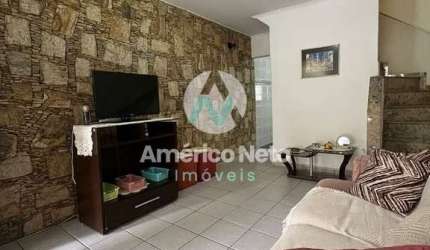 Sobrado com 2 dormitórios à venda, 110 m² por R$ 640.000,00 - Santa Paula - São Caetano do Sul/SP