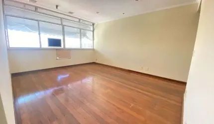 Apartamento para venda possui 130 metros quadrados com 3 quartos em Icaraí - Niterói - RJ