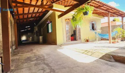 Casa com 3 dormitórios à venda, 200 m² por R$ 630.000 - Tijuco - Contagem/MG