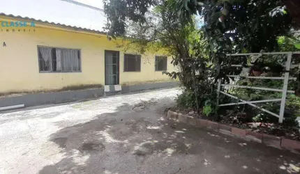 Classe A Imóveis apresenta: Lote com 2 Barracões em Localização Privilegiada