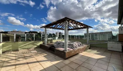 Classe A Imóveis apresenta: Casa de Alto Padrão no Padre Eustáquio – Ampla, Sofisticada e em Localização Privilegiada