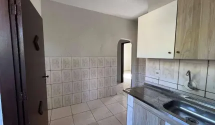 Casa com 2 dormitórios para alugar, 55 m² por R$ 1.200,01/mês - João Pinheiro - Belo Horizonte/MG