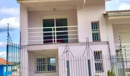 Ferreira Negócios Imobiliários Vende	Sobrado em Caxias do Sul Bairro São Luiz Sobrado