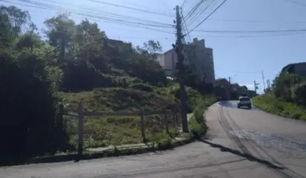 Ferreira Negócios Imobiliários Vende	Terreno em Caxias do Sul Bairro Charqueadas Terreno