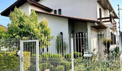 Ferreira Negócios Imobiliários Vende	Casa em Caxias do Sul Bairro Rio Branco Casa