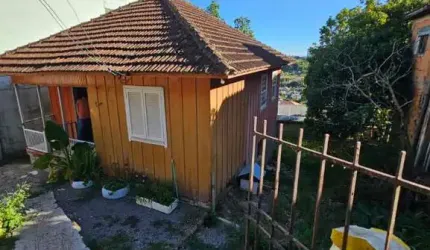 Ferreira Negócios Imobiliários Vende	Casa em Caxias do Sul Bairro Rio Branco Casa