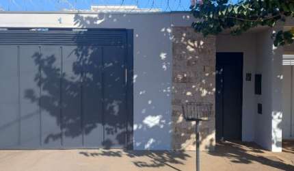 ÓTIMA OPORTUNIDADE! VENDO CASA COM PREÇO DE APARTAMENTO NO BAIRRO VIDA NOVA